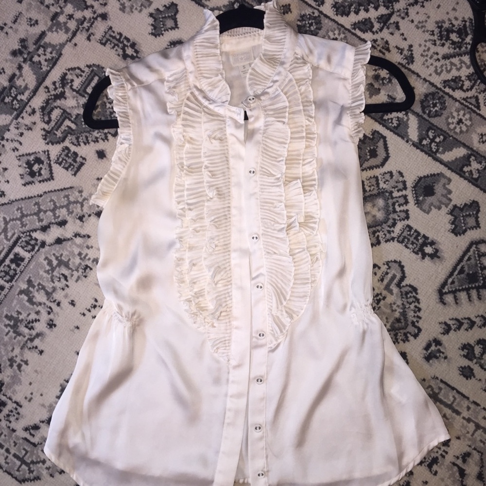 Sleeveless ruffle blouse - Picture 4 of 5